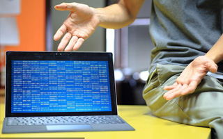 如皋 mongo排序sort,php如何按顺序排列数组？